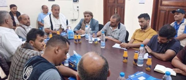 مناقشة احتياجات محافظة البيضاء في الجانب الإنساني والإغاثي