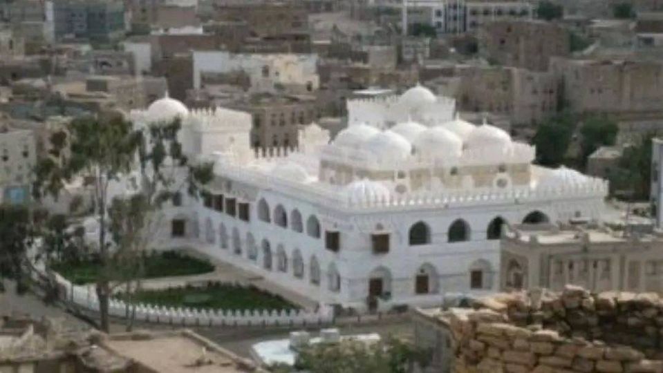 قيادة محافظة البيضاء تبارك عــ ملـ يات الــ قـ. وات الـ مسـ لحـ ة ضد الــ كـ يـ ان الـ صـ هـ يـ وني