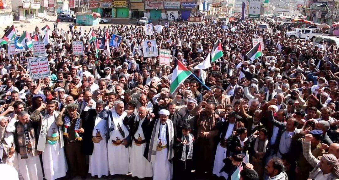 مسيـ ـرة جـ ـماهيرية حاشـ ـدة بالبيضاء لنصـ ـرة القـ ـضية الفلسـ ـطينية وتنـ ـديدًا بجـ ـرائم العـ ـدو الصـ ـهيـ ـوني