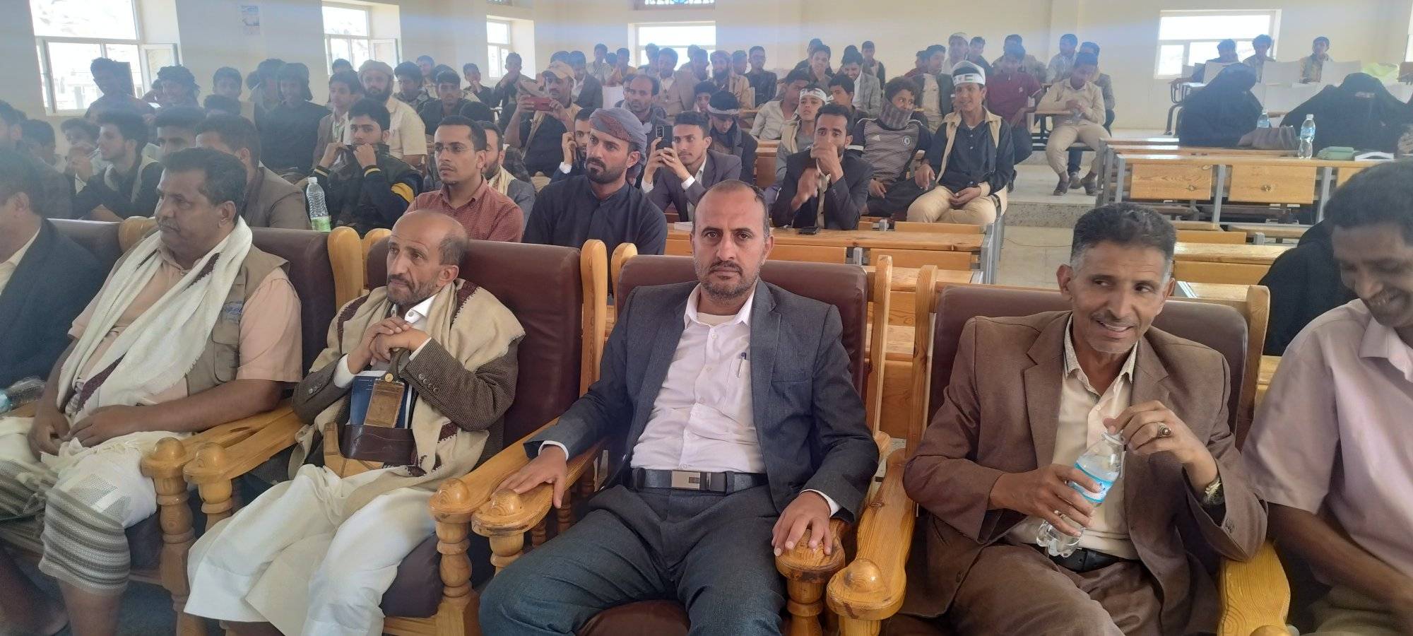 الشريعة والقانون بجامعة البيضاء حول جرائم الحرب في غزة