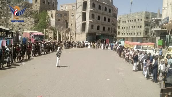 وقفـ ـات قبلية مـ ـسلحة بمدينتي البيضاء ورداع لإعلان النفـ ـير العام الإثنين، 21 ذو القعدة 1446هـ الموافق 19 مايو 2025