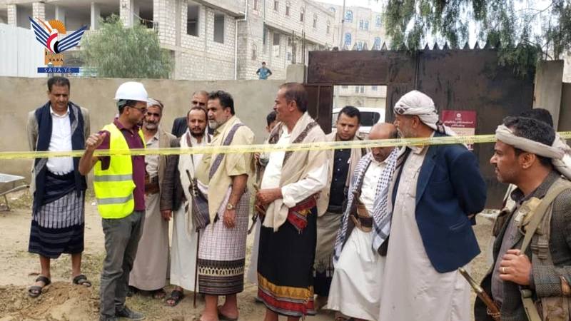 محافظ البيضاء يتفقد سير العمل بمشروع تأهيل وصيانة المركز والعيادة البيطرية الاثنين، 21 ربيع الآخر 1447هـ الموافق 13 أكتوبر 2025