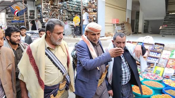 محافظ البيضاء يطلّع على الأوضاع التموينية في أسواق المدينة الثلاثاء، 28 رمضان 1447هـ الموافق 17 مارس 2026